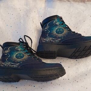 Shoebacca Sun & Moon Boots , 6